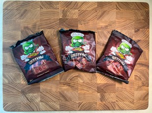 Мучные полоски ЗЕЛЁНЫЕ со вкусом барбекю 76 гр: Горох жареный со вкусом БАРБЕКЮ 