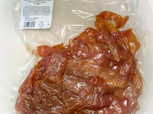 Снапсы с томатом и базиликом: Мясо Чипсы куриные 