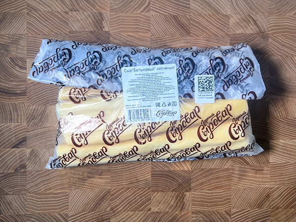 Сыр 1 кг ГОРНЫЙ СЫРОВАР (Балыковый копчёный) в Тольятти